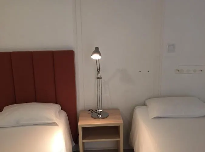 Be Marques * ליסבון