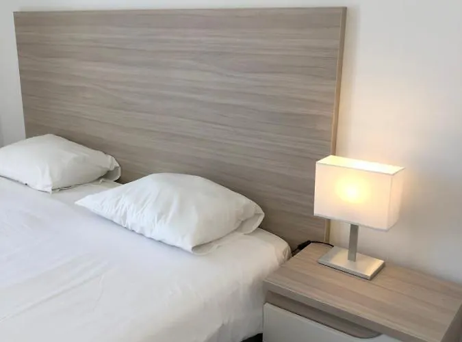 Be Marquês Quarto em Acomodações Particulares