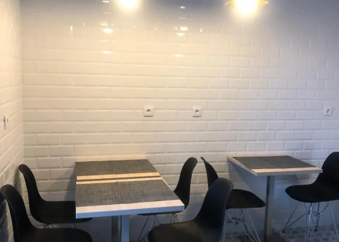 Be Marquês Quarto em Acomodações Particulares *